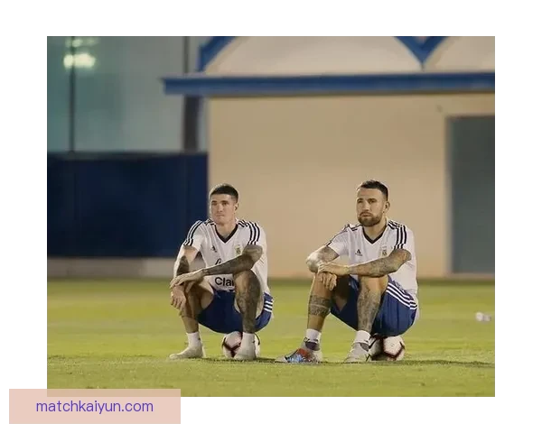 奥塔门迪在瓦伦西亚的表现稳健，持续吸引各界关注